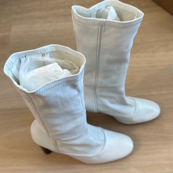 Zara White Sock Booties - Picture 4 of 6